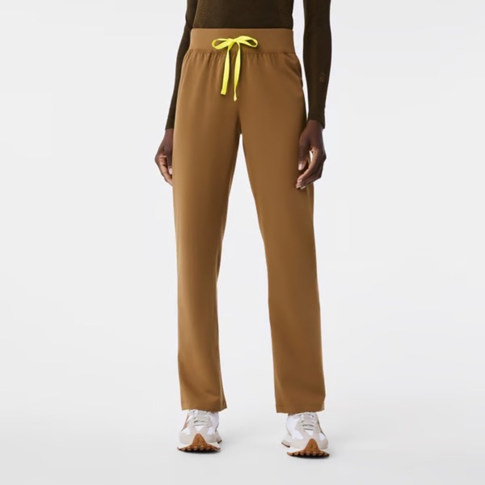 Figs Women’s Scrub Pants Color Earth